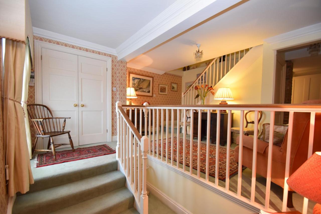 Whitefriars, Rye - Central Location With Parking For 3 Cars - Large Family Home Exteriér fotografie