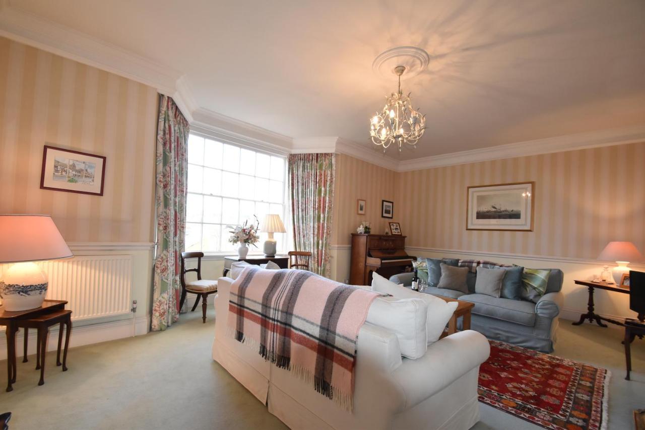 Whitefriars, Rye - Central Location With Parking For 3 Cars - Large Family Home Exteriér fotografie